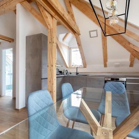 Bright & Spacious Loft In The Heart Of Old Town Ljubljana Eksteriør bilde